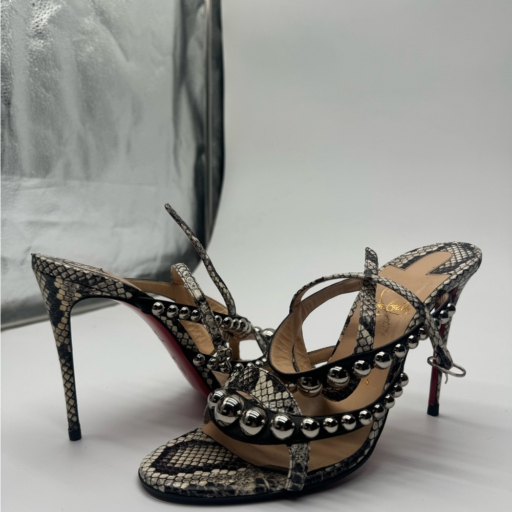 Christian louboutin snake heels great condition sooo hot